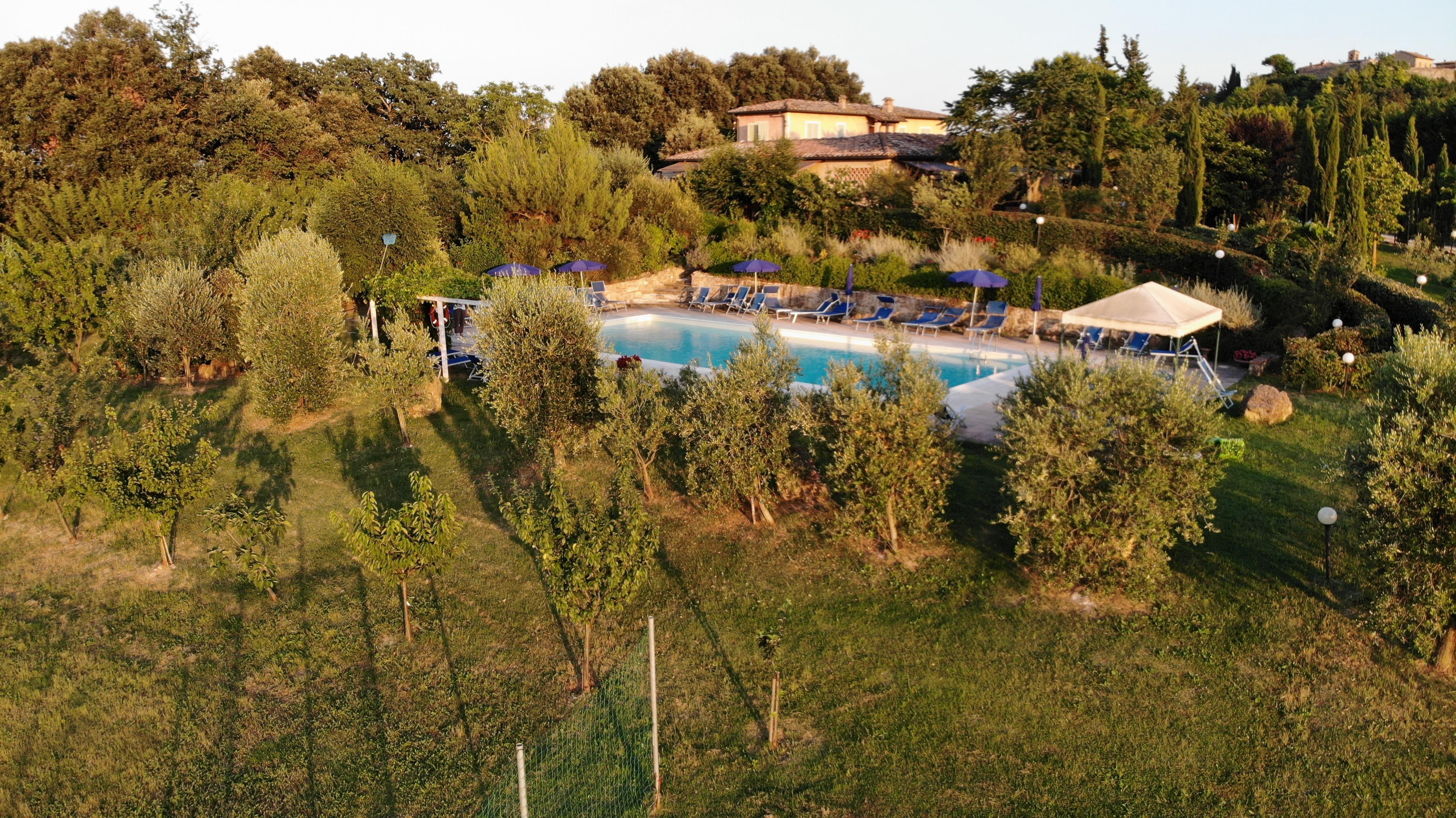 Antico Borgo Il Cardino Bed & Breakfast San Gimignano Eksteriør bilde