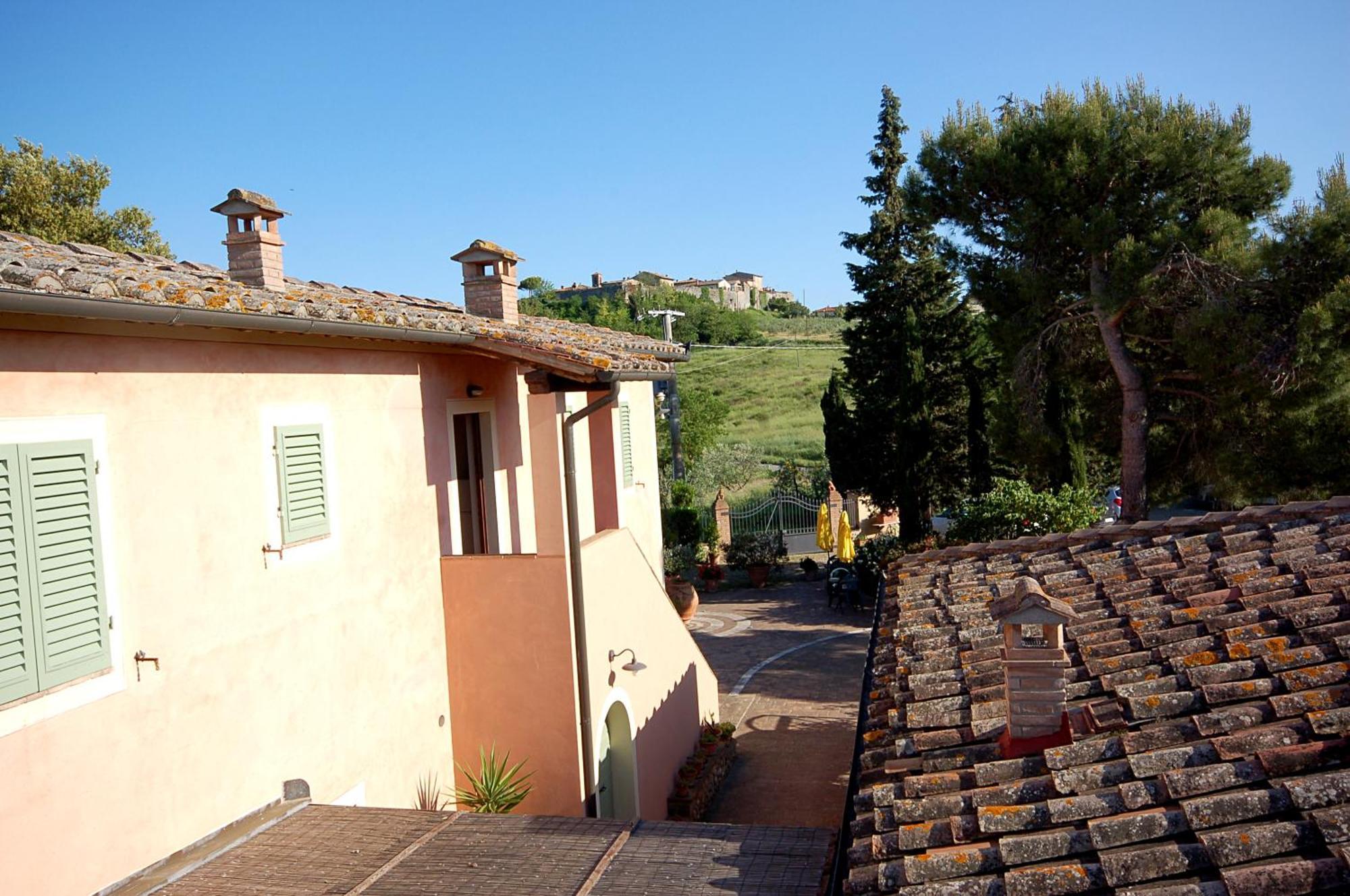 Antico Borgo Il Cardino Bed & Breakfast San Gimignano Eksteriør bilde