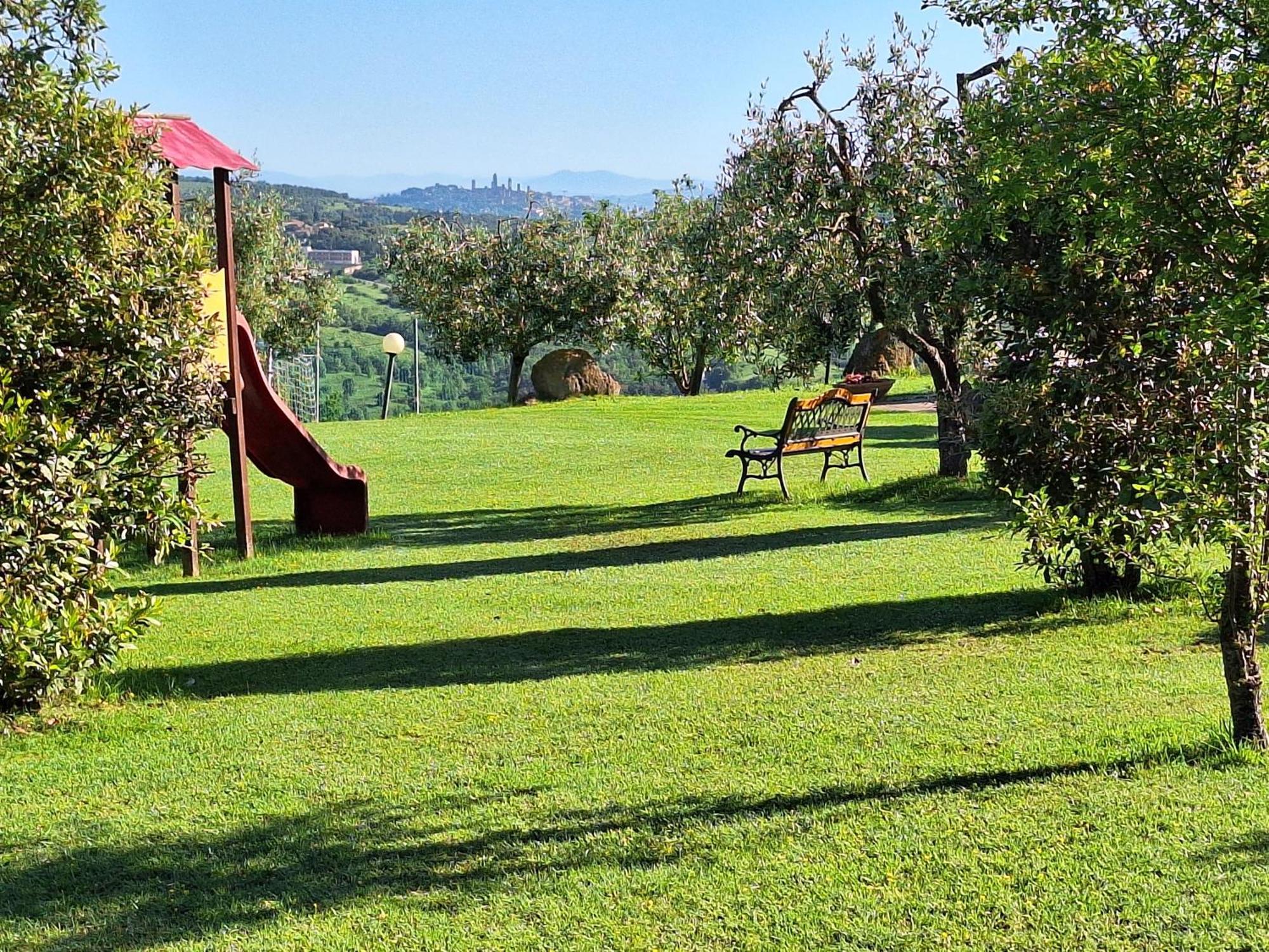Antico Borgo Il Cardino Bed & Breakfast San Gimignano Eksteriør bilde