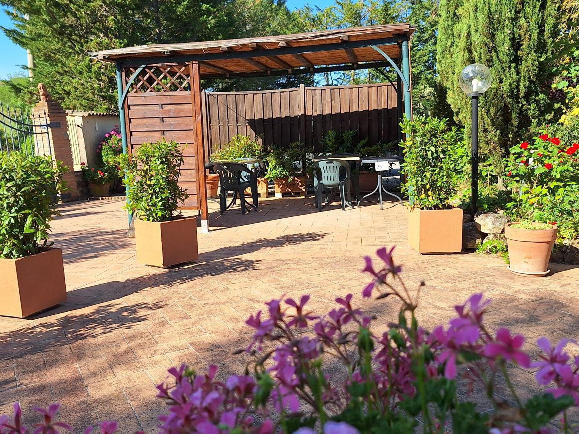 Antico Borgo Il Cardino Bed & Breakfast San Gimignano Eksteriør bilde